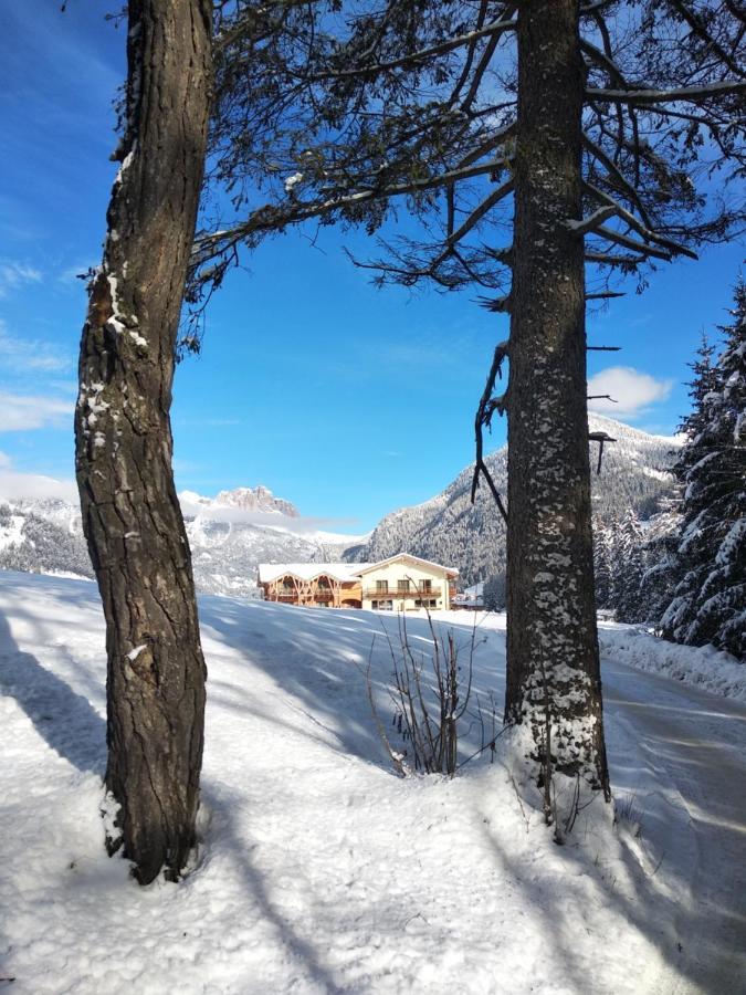 Eco-Green Fiores Agriturismo Villa Vigo di Fassa Esterno foto